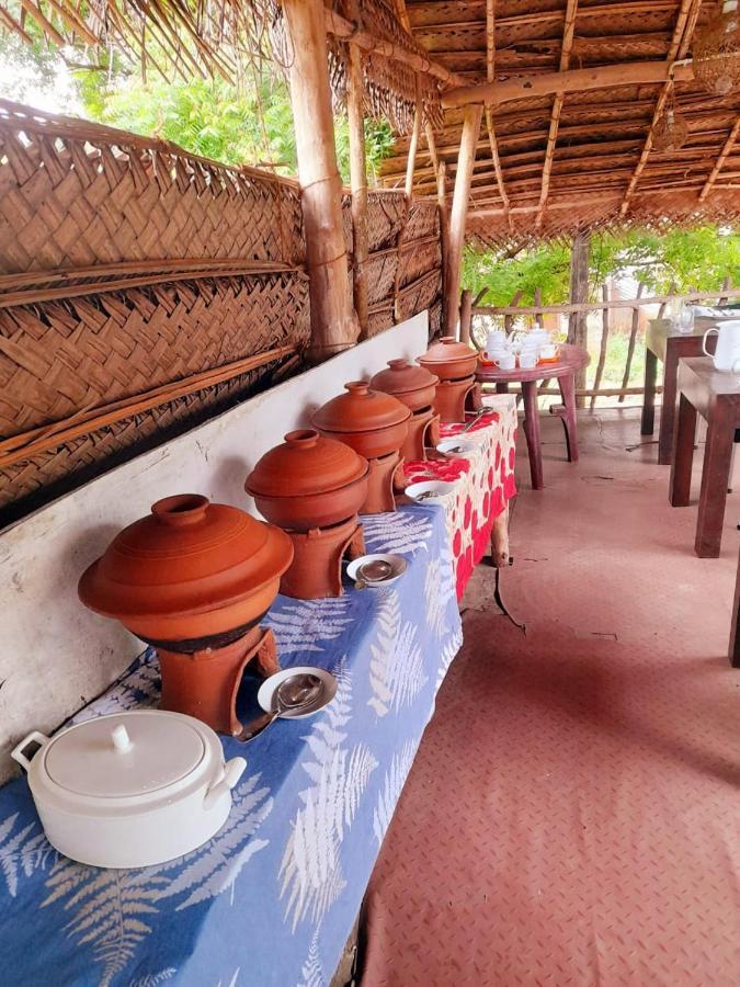 Heritage Rangiri Villa ดัมบูลลา ภายนอก รูปภาพ